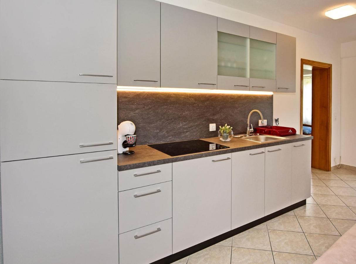 פורץ Apartments Elin Sofia מראה חיצוני תמונה