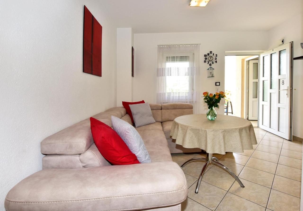 פורץ Apartments Elin Sofia מראה חיצוני תמונה