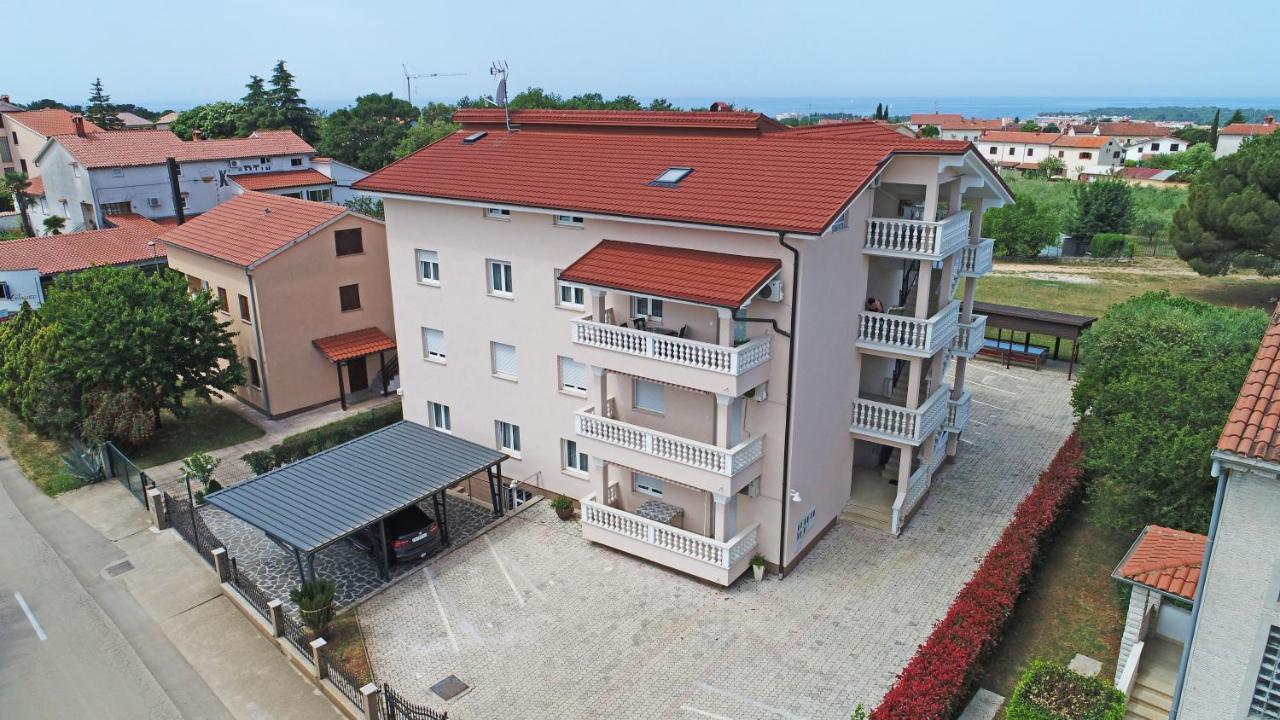 פורץ Apartments Elin Sofia מראה חיצוני תמונה