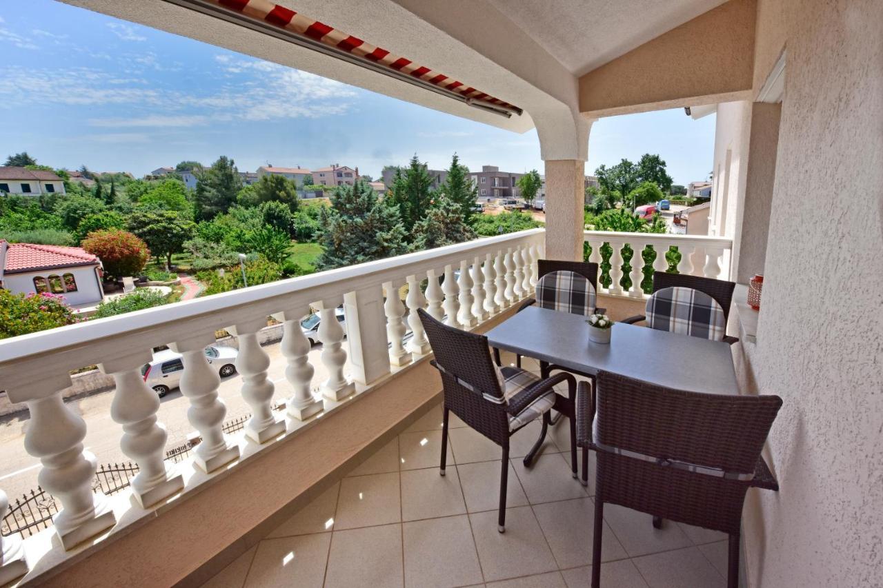 פורץ Apartments Elin Sofia מראה חיצוני תמונה