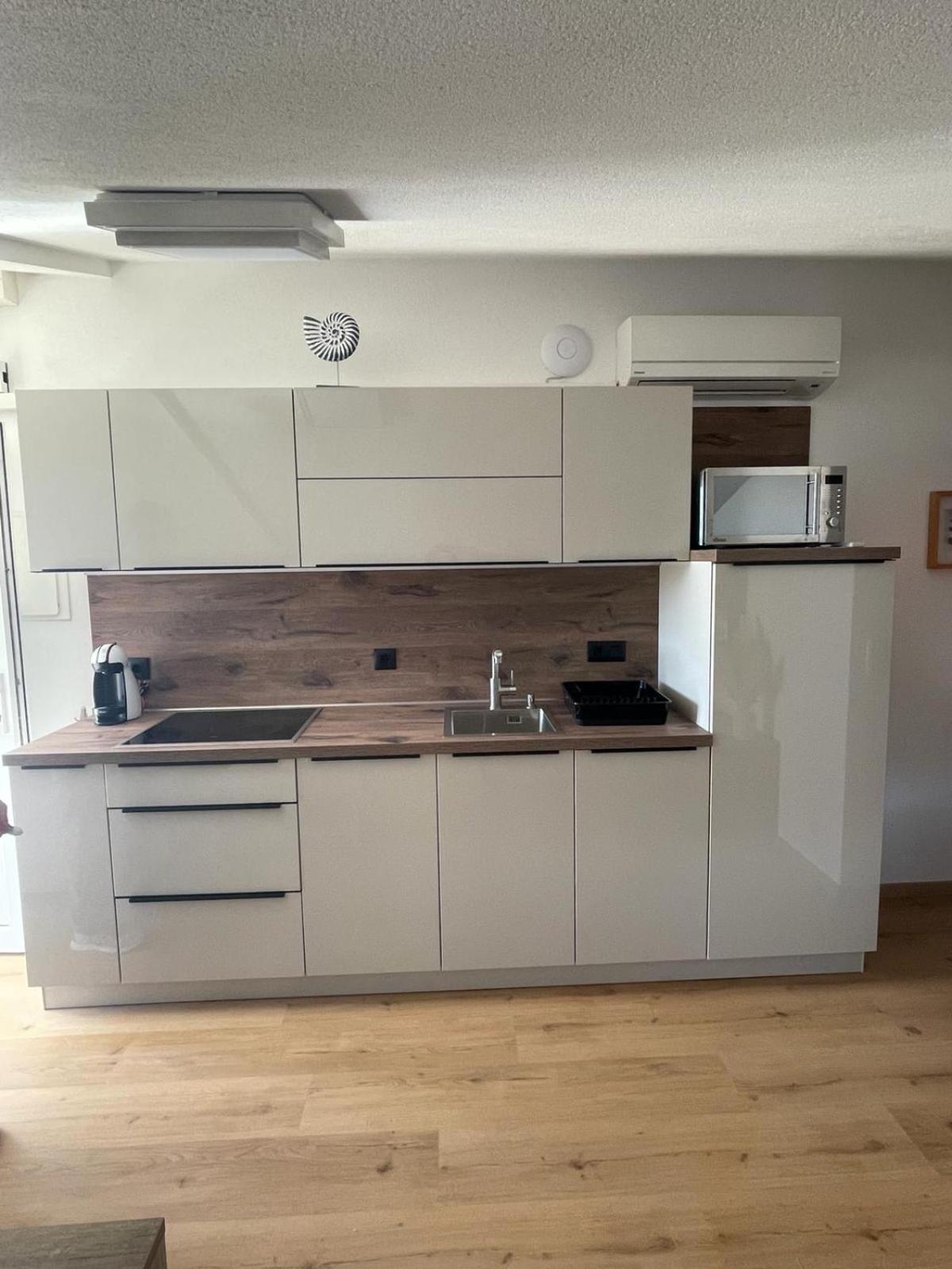 פורץ Apartments Elin Sofia מראה חיצוני תמונה