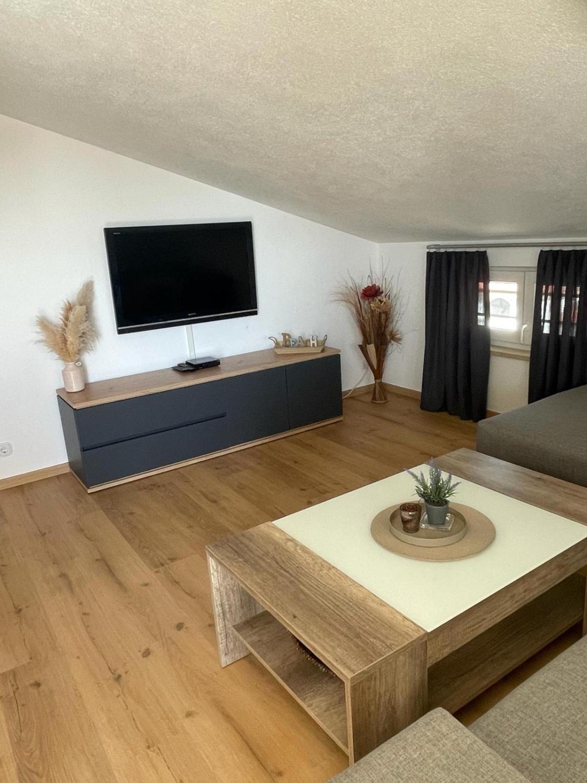 פורץ Apartments Elin Sofia מראה חיצוני תמונה